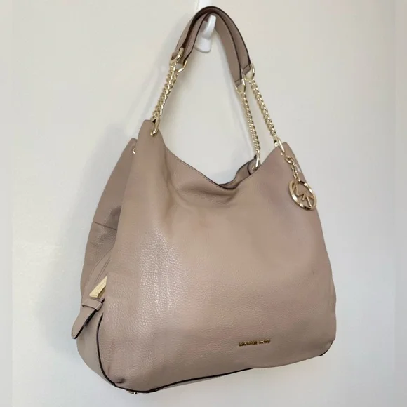 New!⚡️NWT MICHAEL KORS Lillie Taupe Truffle Pebbled Leather Shoulder Bag - Picture 3 of 16